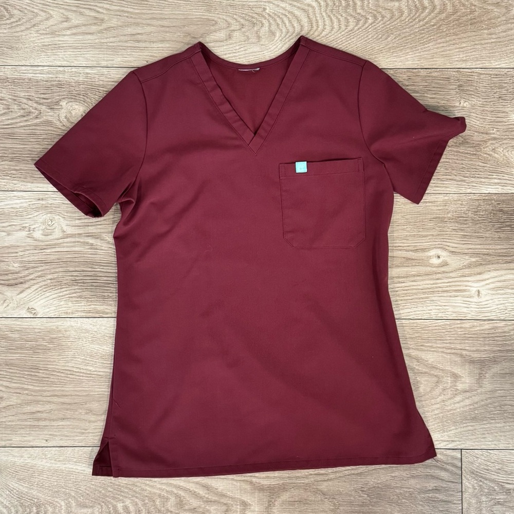 Garde Malade Scrub Top